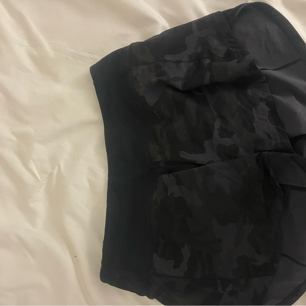 Lululemon speed ups black camouflage